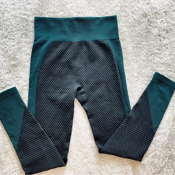 Color Block High Waist Sports Leggings - Picture 14 of 16